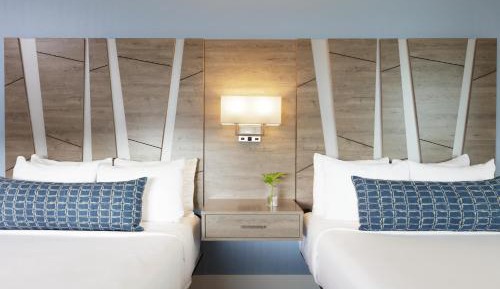 Quadruple Room with Sea View