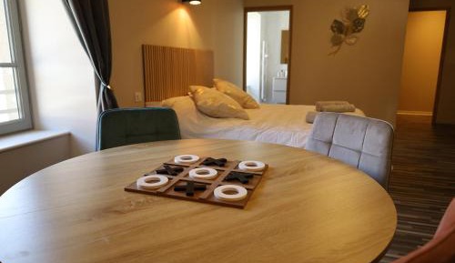 Quadruple Room with Private Bathroom