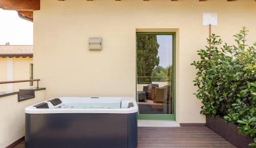 Junior Suite with Spa Bath