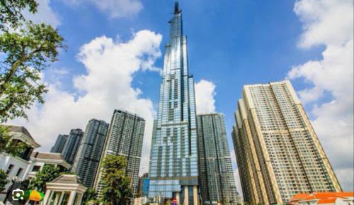 One-Bedroom Apartment with Balcony