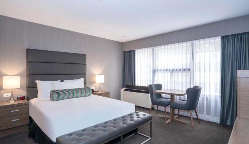 Standard Room, 1 Queen Bed