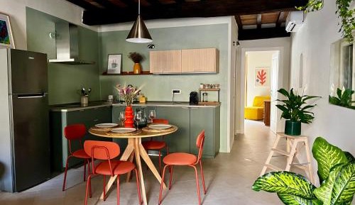 One-Bedroom Apartment