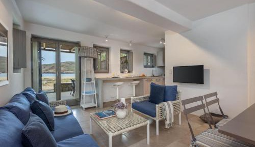 Two Bedroom Beachfront Maisonette