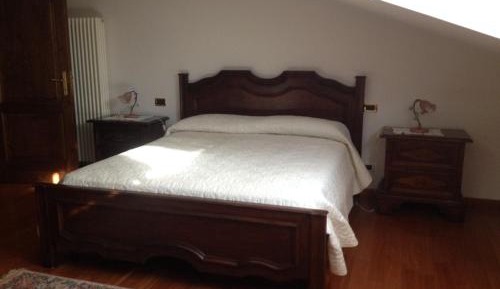 Deluxe Room with Private External Bathroom(2 Adults + 1 Child)