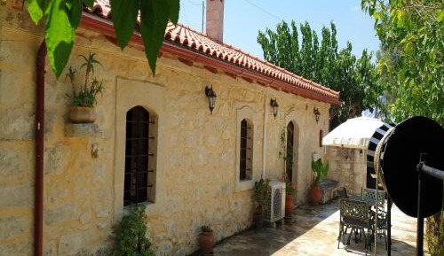 One-Bedroom Holiday Home