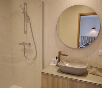 Double Room with Private Bathroom