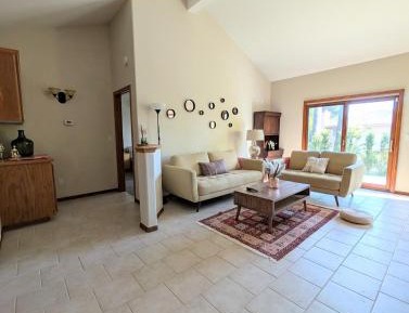 One-Bedroom House