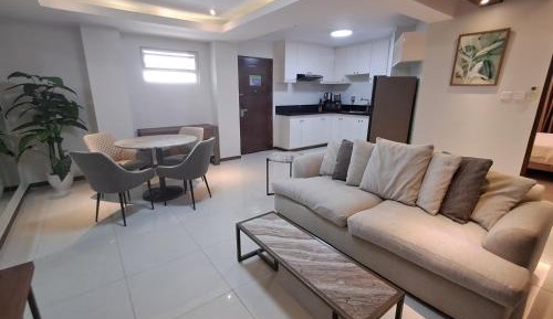 One-Bedroom Apartment with Balcony