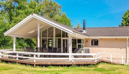 Four-Bedroom Vacation Home