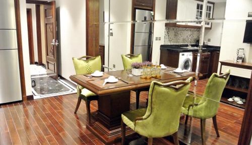 Studio Apartment