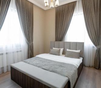 Deluxe Double Room (2 Adults + 1 Child)