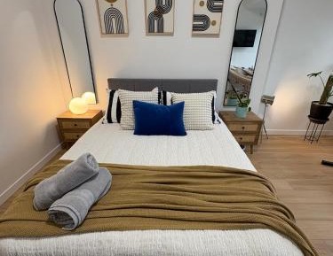 Apartment with City View