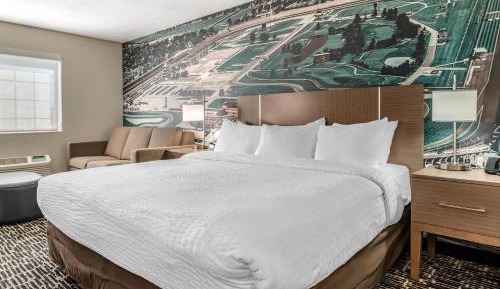 King Room with Sofa Bed - Non-Smoking
