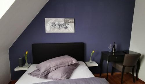 Single Room with Bathroom