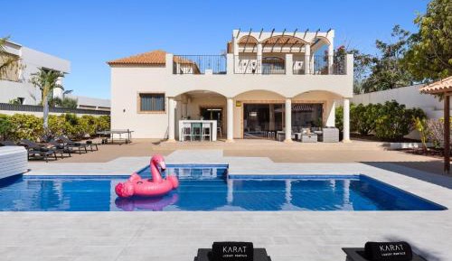 Villa with Sea View