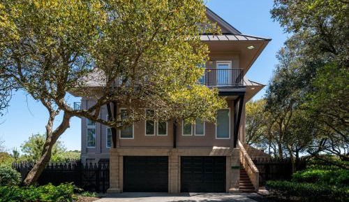 Six-Bedroom House