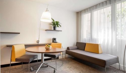 Superior Queen Suite