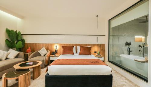 Suite with City View