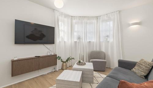 Two-Bedroom Deluxe Apartment