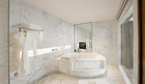 Presidential Duplex Suite