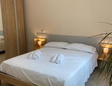 Two-Bedroom Apartment with Balcony