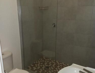 Twin Room with Private Bathroom