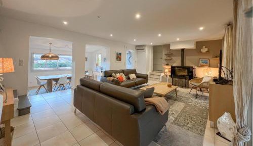Four-Bedroom Holiday Home