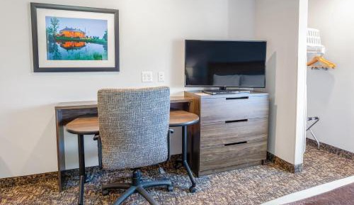 Standard King Room