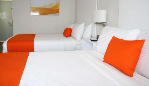 Queen Room with Two Queen Beds - Non-Smoking