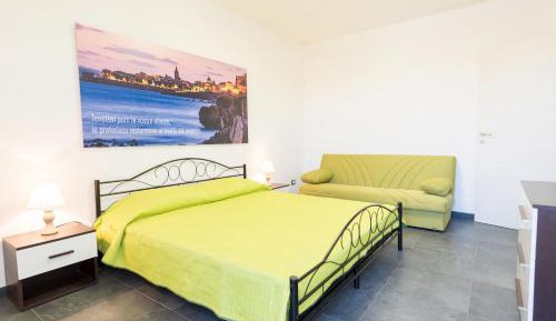 Three-Bedroom Apartment with Balcony