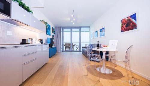 One-Bedroom Apartment with Sea View and Terrace