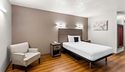 Pet Friendly 1 Queen Bed