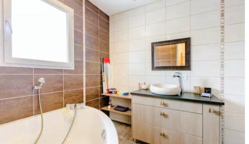 King Room with Mountain View