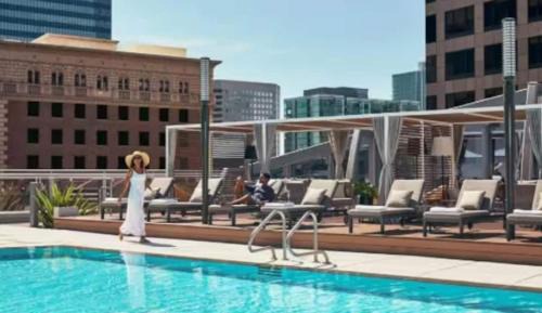 Three-Bedroom Apartment with View