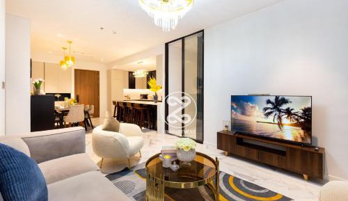Three-Bedroom Superior Apartment