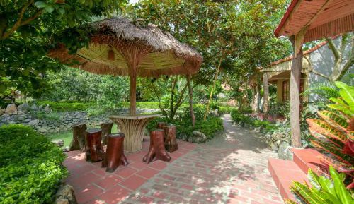 King Room with Mountain View