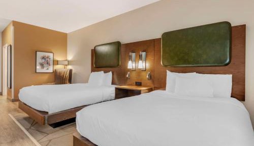 Queen Room with Two Queen Beds