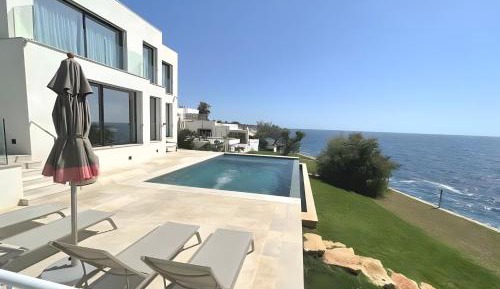 Villa with Sea View