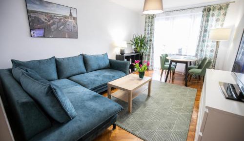 One-Bedroom Apartment with Balcony