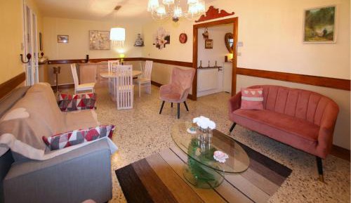 Three-Bedroom Vacation Home 