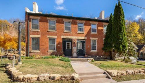Seven-Bedroom House