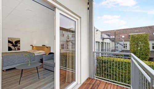 Deluxe Double Room with Balcony