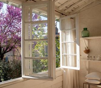 Suite with Garden View