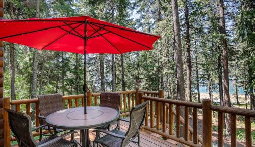 Four-Bedroom Holiday Home