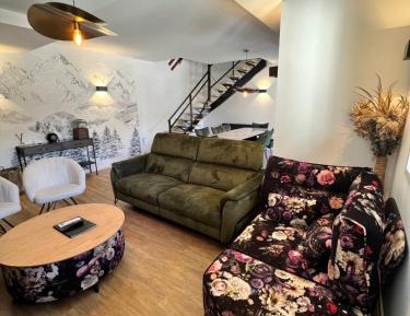 Four-Bedroom Platinum Apartment
