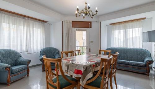 Three-Bedroom Superior Apartment