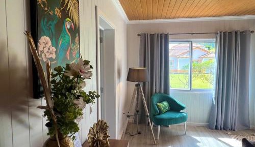 One-Bedroom Apartment with View