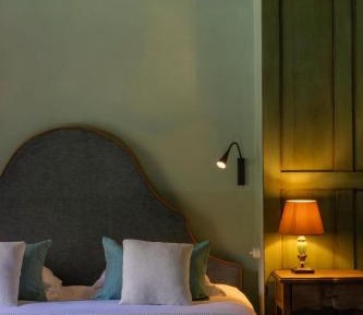 Junior Suite with Balcony