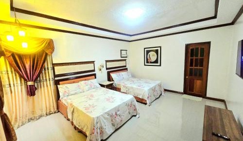 Family Room with Garden View