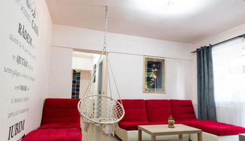 Three-Bedroom Apartment with Balcony